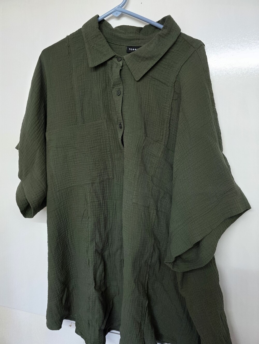 Torrid Womens Army Green cotton gauze button-down Short Sleeve Oversized Shirt